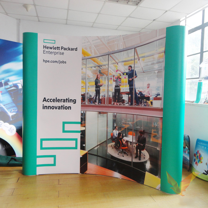 Advertising & Display Equipment